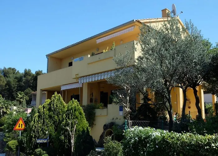 Draga With Sea View, Terrace & Parking Lägenhet Rovinj