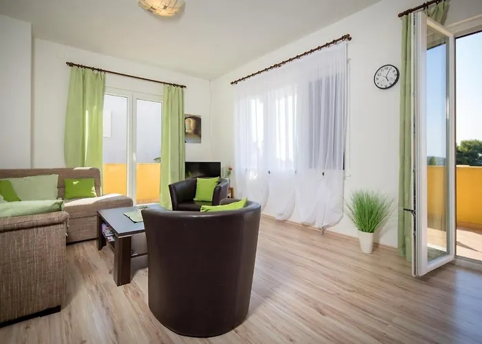 Draga With Sea View, Terrace & Parking Διαμέρισμα *