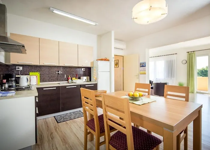 Appartement Draga With Sea View, Terrace & Parking Rovinj